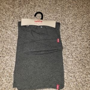 Levi's hat & scarf set